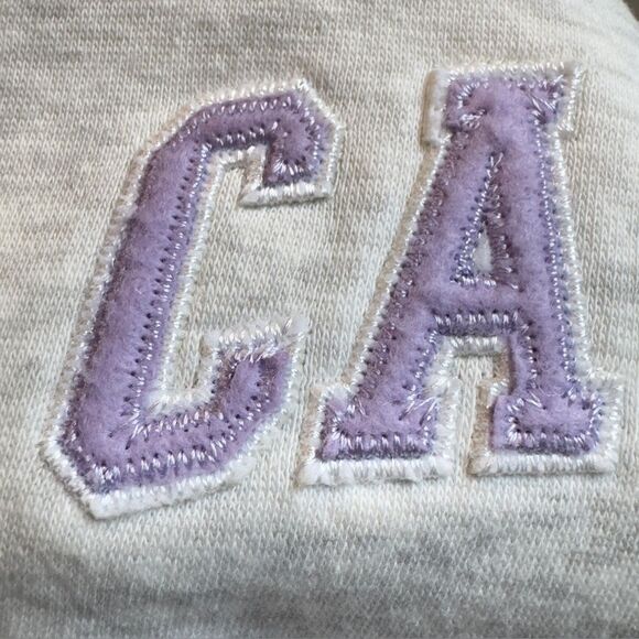 Cuffy’s Kids Cape Cod MA Gray & Purple Embroidered Crewneck Sweatshirt. 6 Months - Picture 4 of 7
